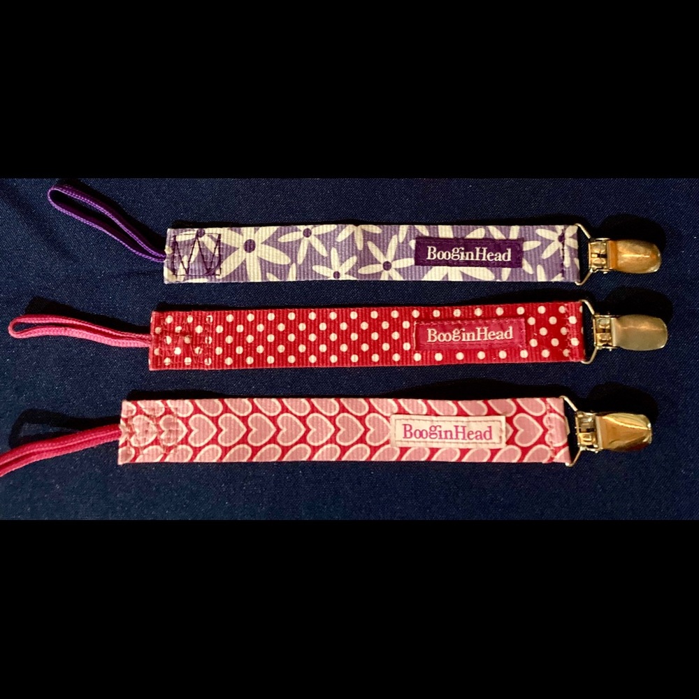 10 Pacifier clips